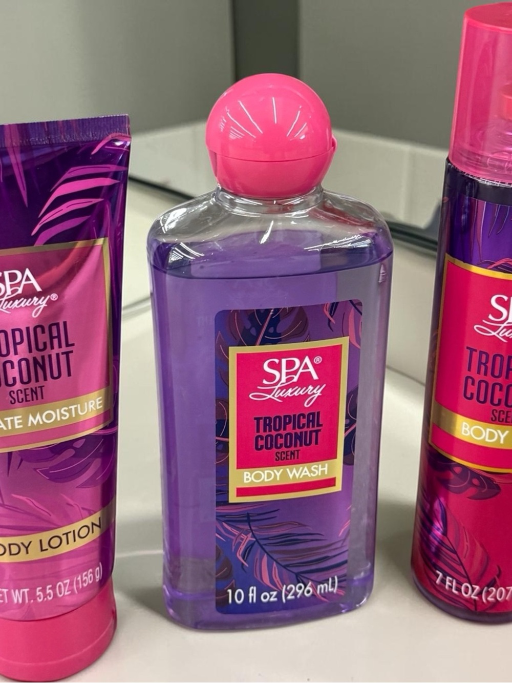Tropical Coconut Scent Purple Body Wash